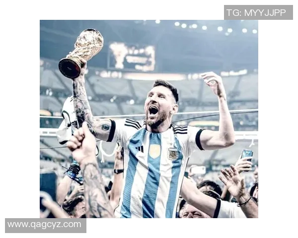 现役七号足球明星的传奇之路与辉煌成就解析