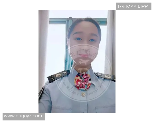 足球明星命理解析揭秘他们的成功与挑战之道